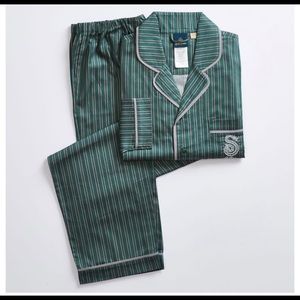 Harry Potter Slytherin Pajamas - Adult